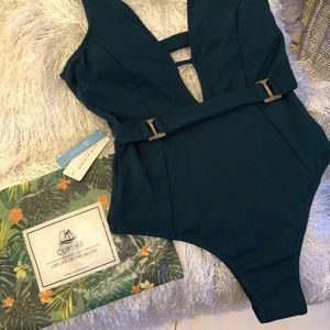 Cupshe Stunning Green One-Piece Swimsuit - Large